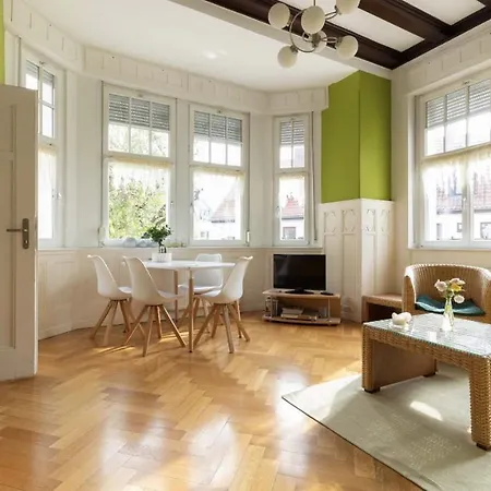 Im Villenviertel Apartment Jena